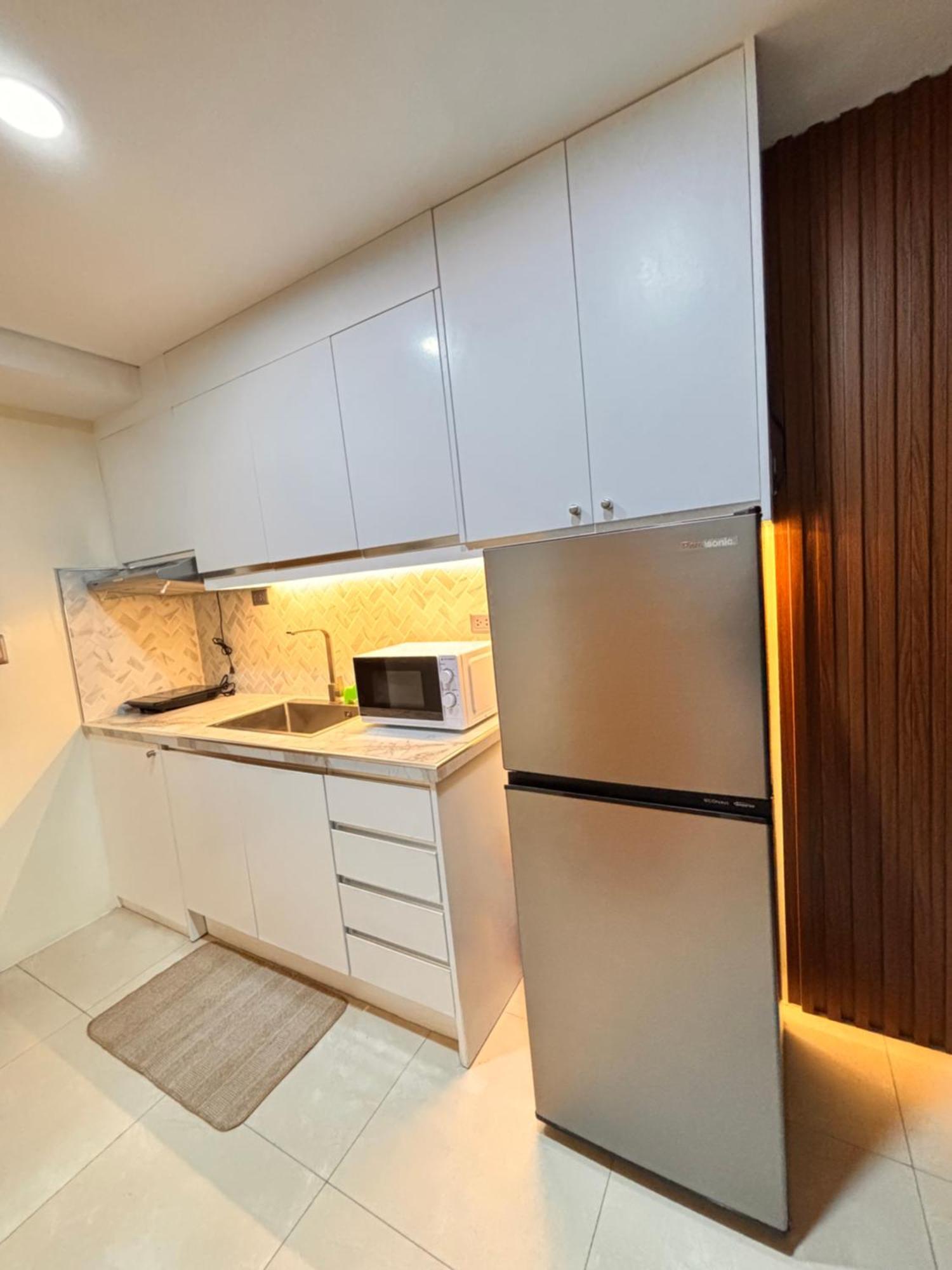 La Amore Place Pasig City Екстер'єр фото