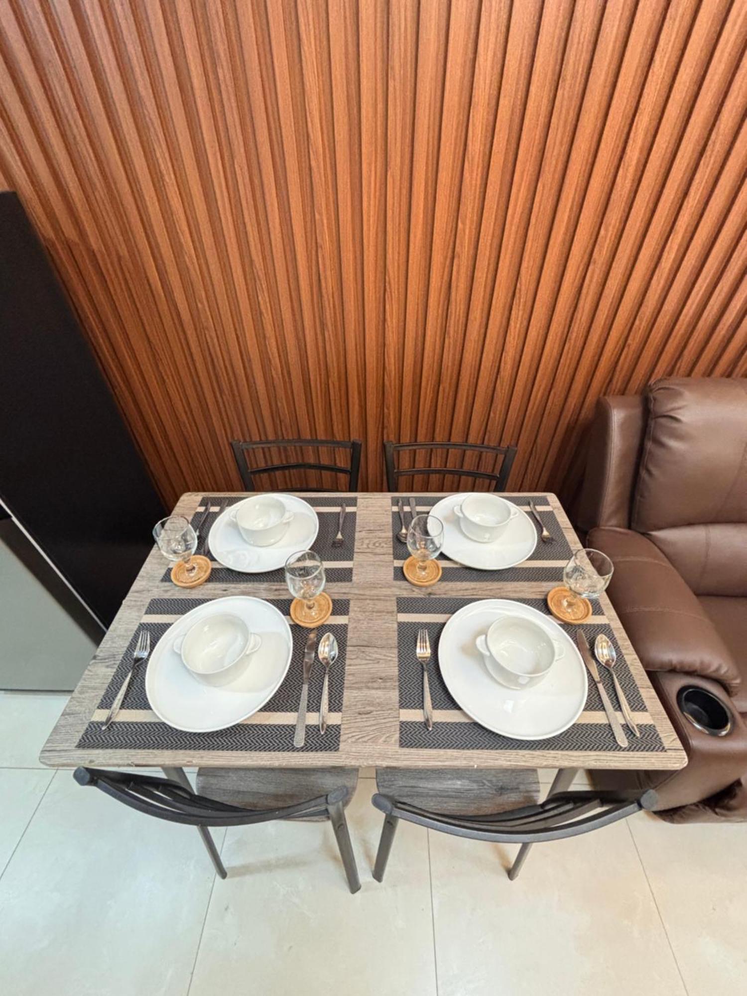 La Amore Place Pasig City Екстер'єр фото